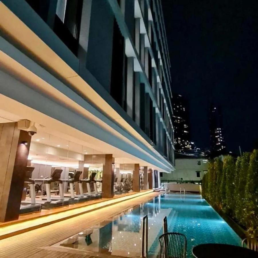 The Day Residence Jakarta Exteriör bild