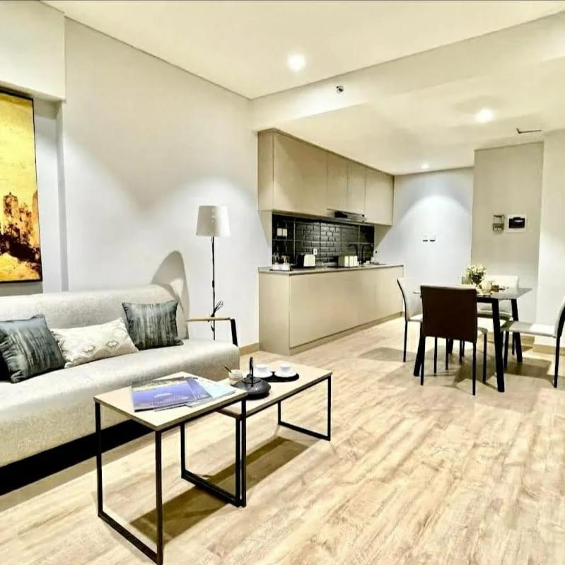 The Day Residence Jakarta Exteriör bild