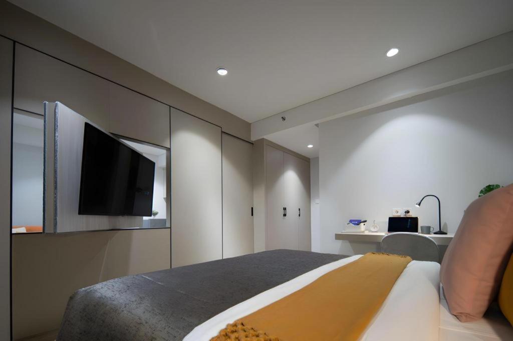 The Day Residence Jakarta Exteriör bild